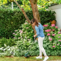 Bosch EasyGrassCut 23 Corded Trimmer -Outdoor Garden Store 365994 bosch easygrasscut 23 corded trimmer