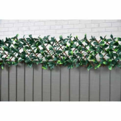 B&M Expanding Artificial Laurel Leaf Trellis 180 X 30cm -Outdoor Garden Store 379971 expanding laurel leaf trellis 180x30cm 2